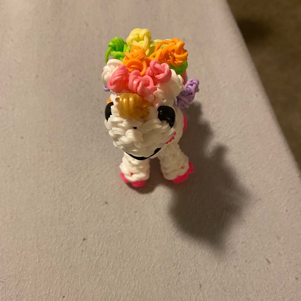 Rainbow Loom Crochet Handmade 3-D Unicorn - Picture 5 of 6